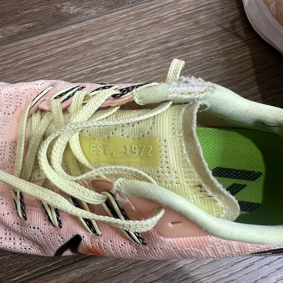 Nike Air Zoom Pegasus 36 PRM Rise Running Shoes - Picture 2 of 12